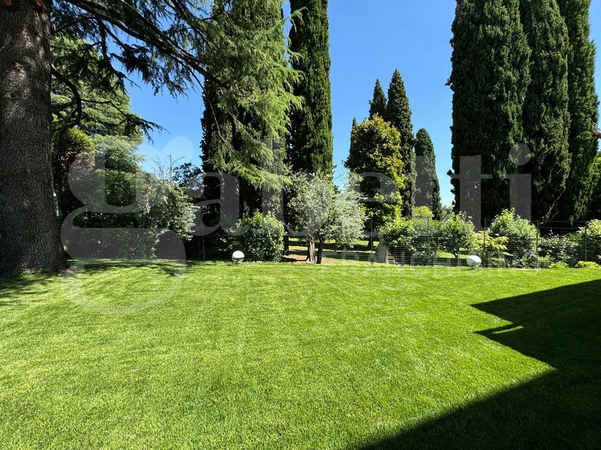 Attico in vendita a Padenghe sul Garda