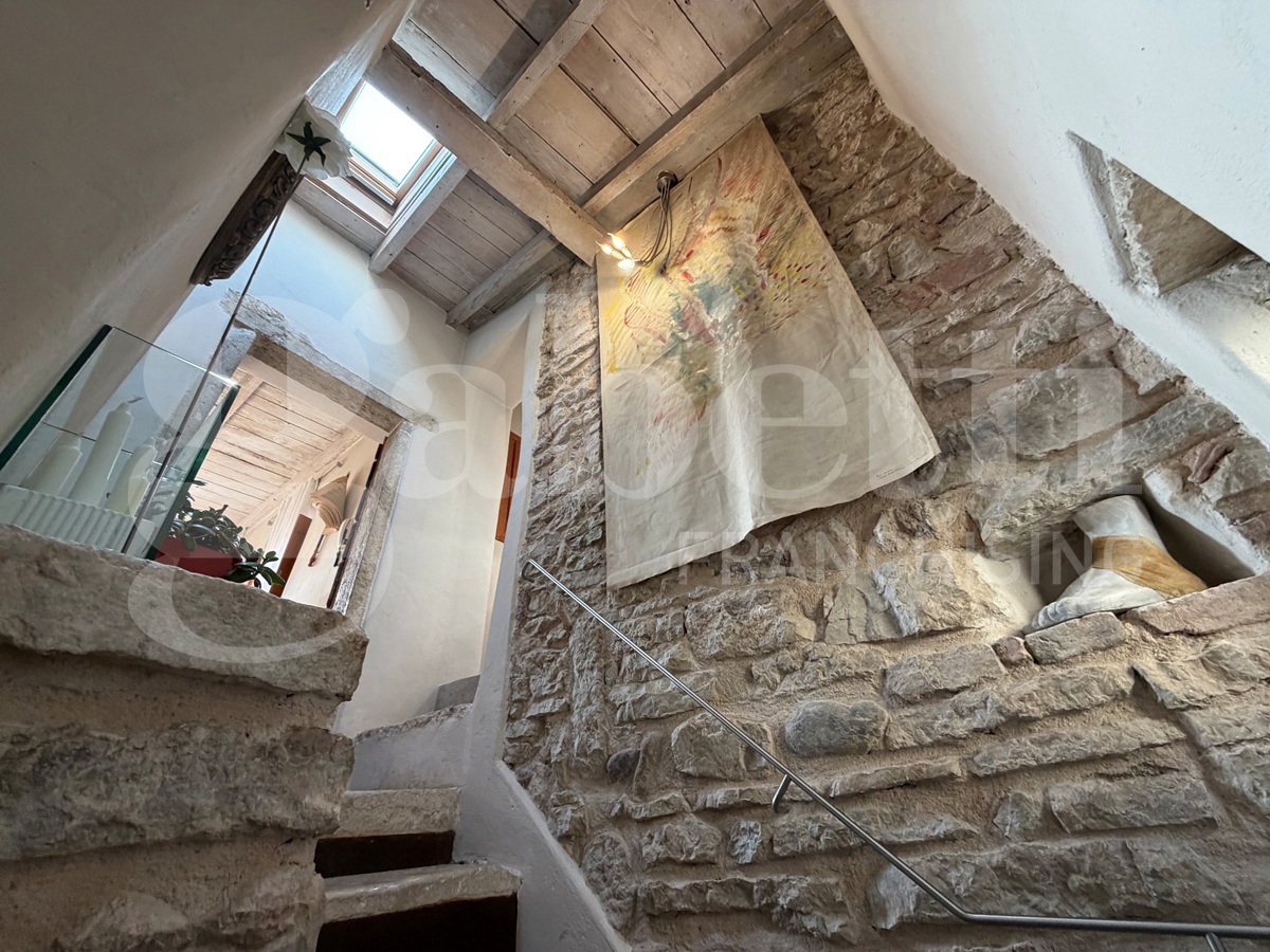 Casa indipendente ristrutturata a Rezzato