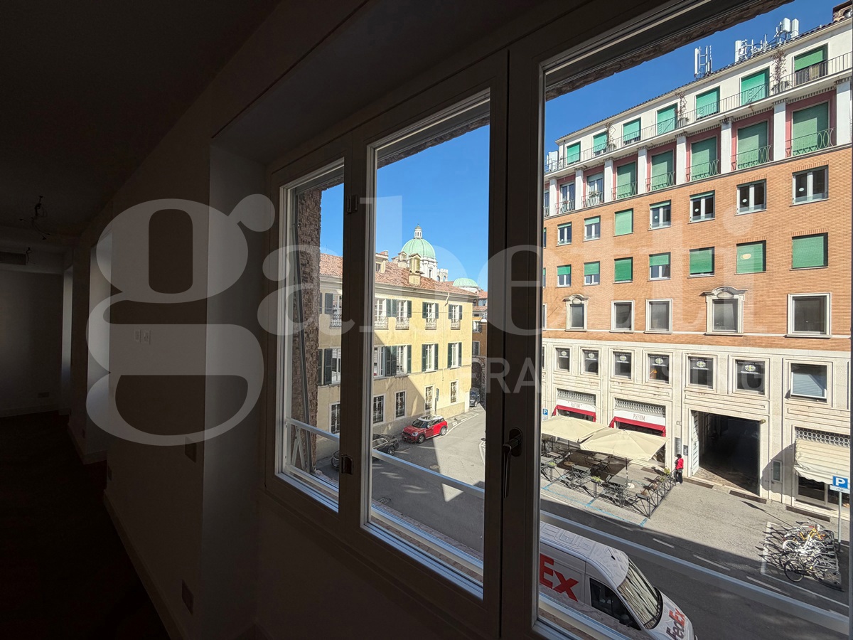 Quadrilocale ristrutturato a Brescia