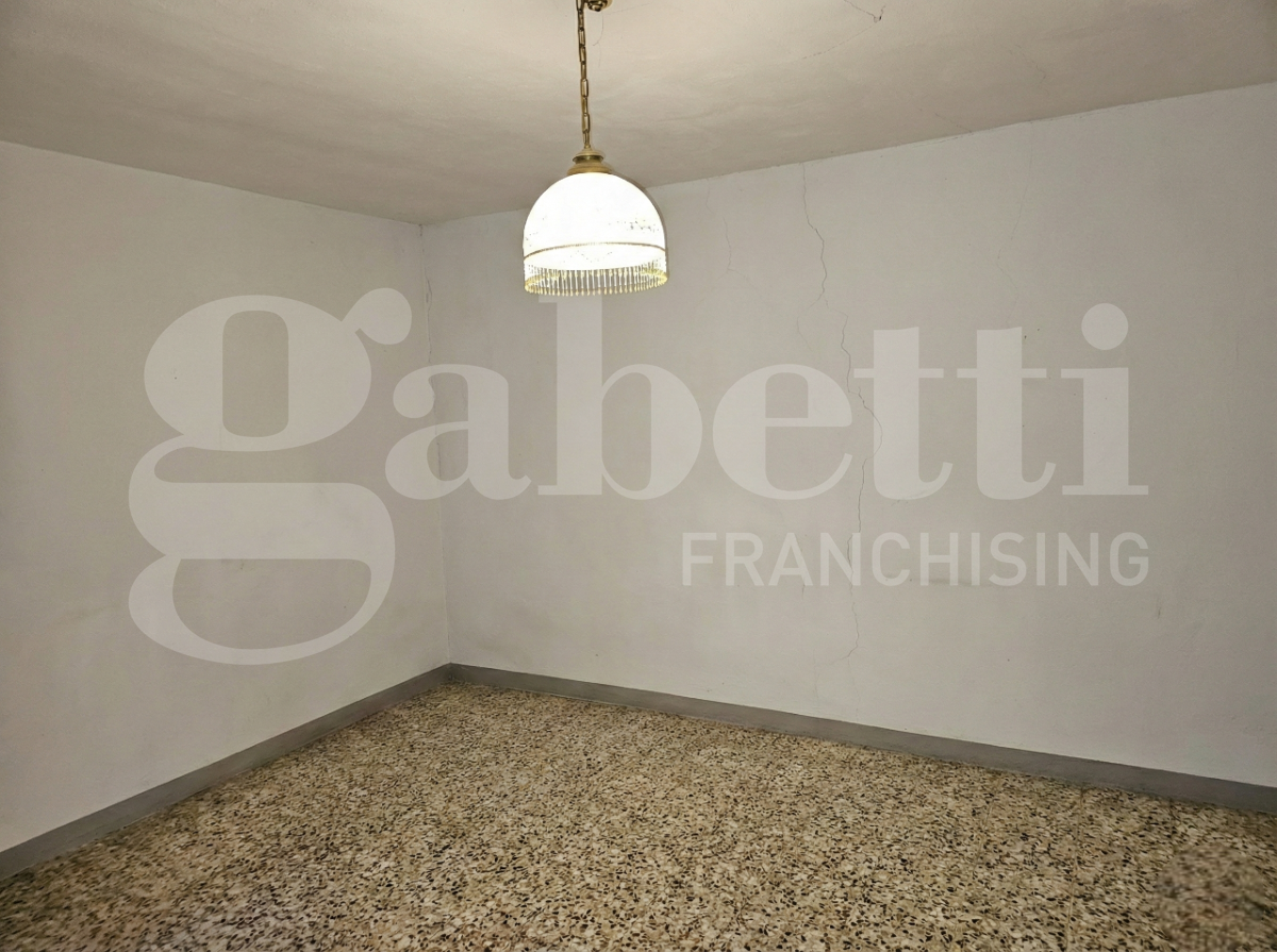 Casa indipendente da ristrutturare a Brescia