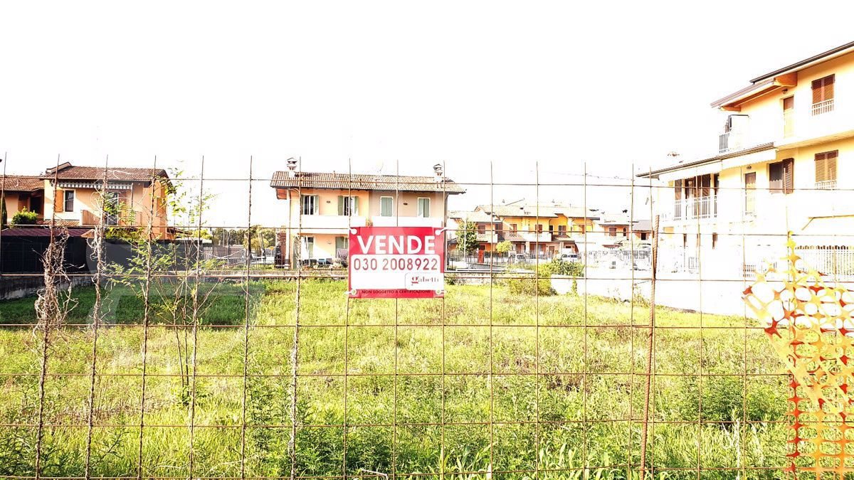 Terreno Edificabile in vendita a Urago d'Oglio