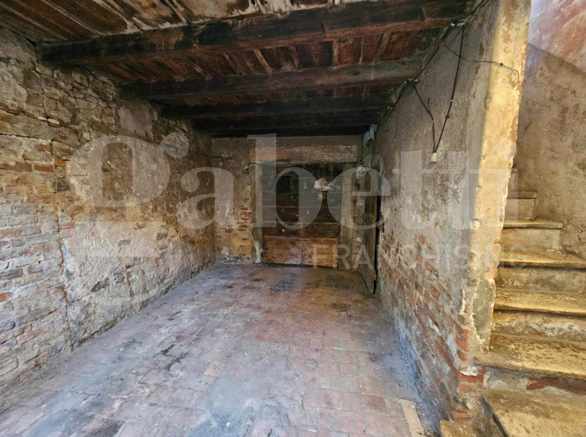 Casa indipendente con giardino a Brescia