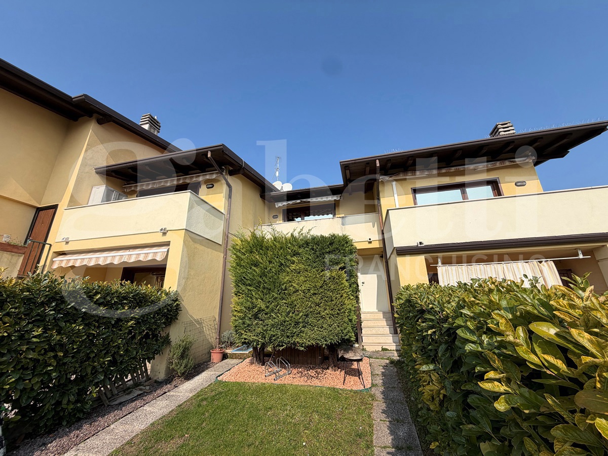 Bilocale in vendita a Puegnago sul Garda