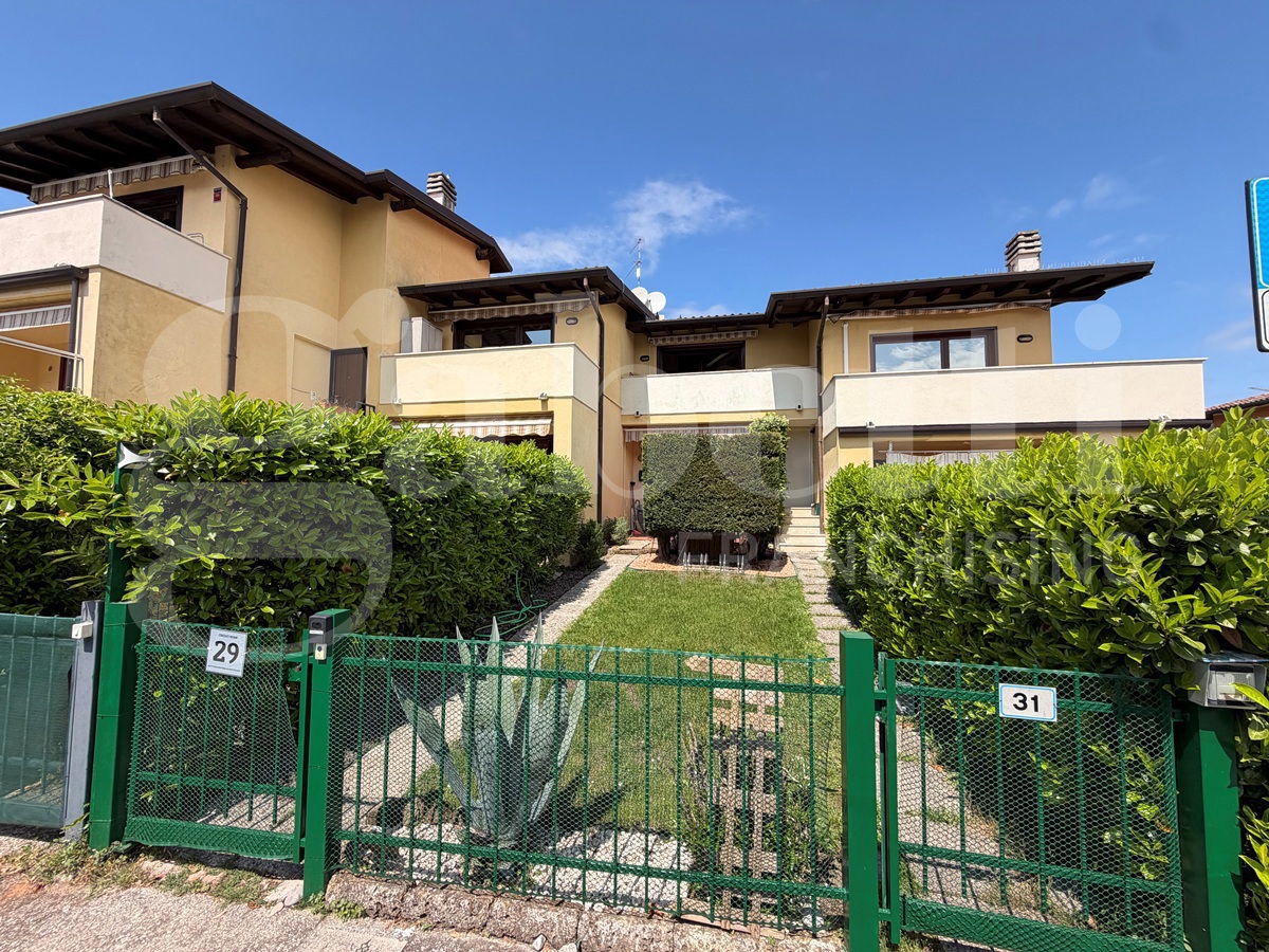 Bilocale in vendita a Puegnago sul Garda