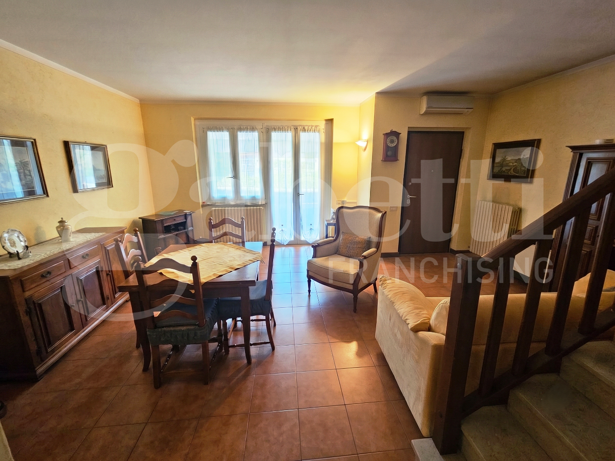 Villa in vendita a Collebeato