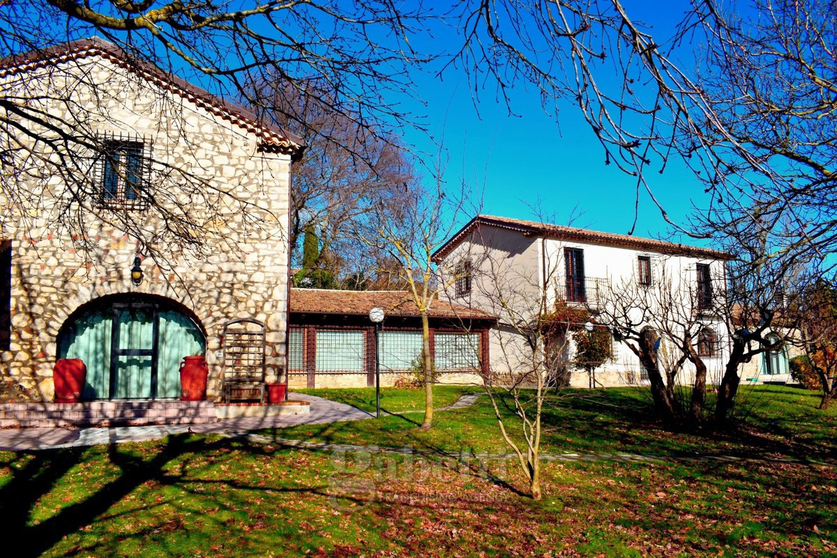 Villa in vendita a Colle d'Anchise