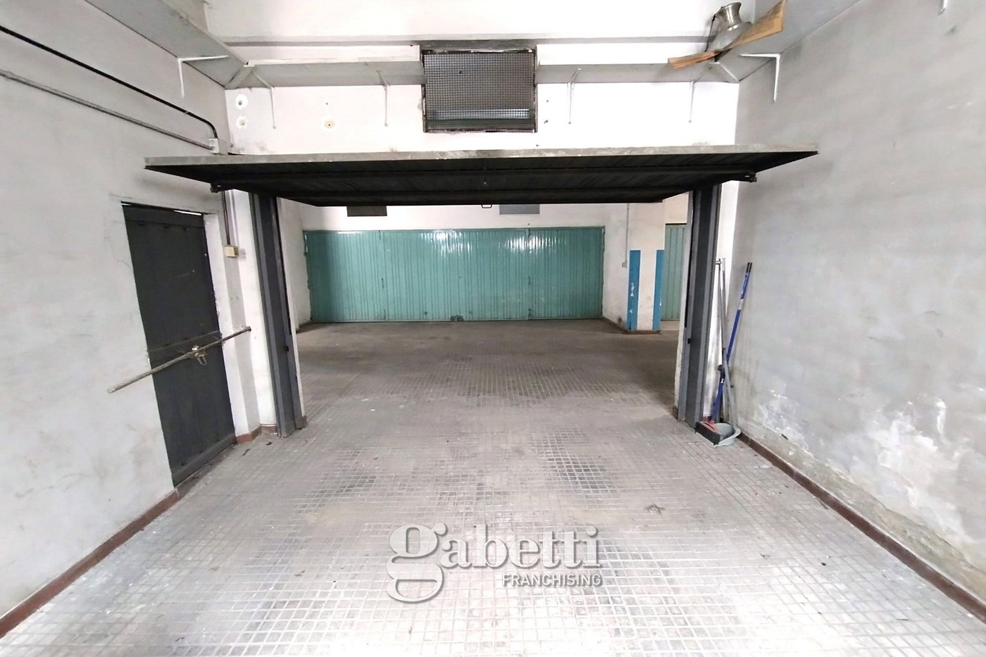 Box/Garage 17mq in vendita a Campobasso