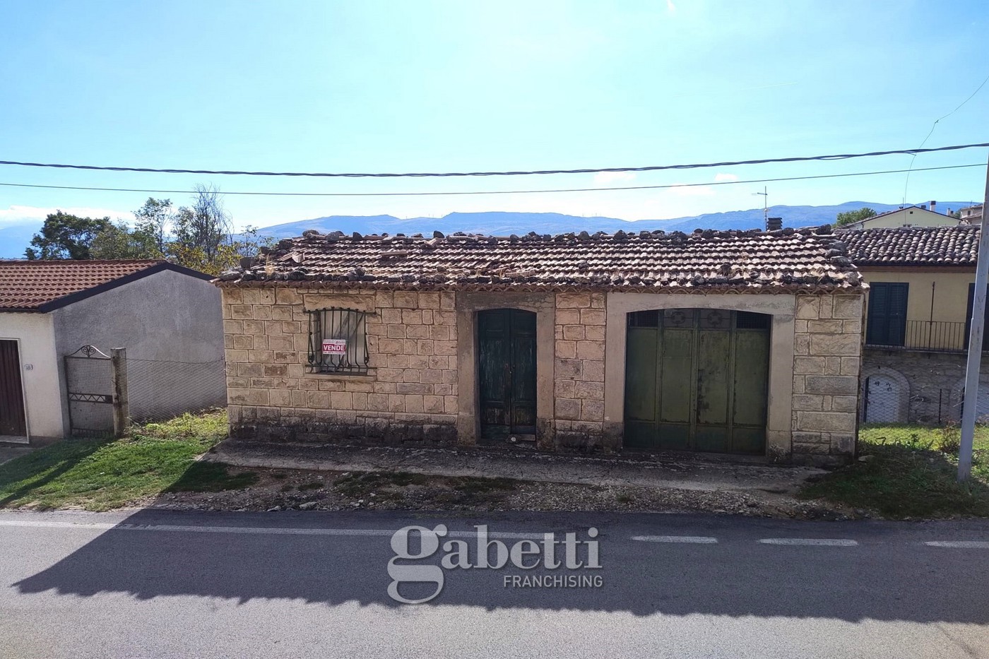 Casa indipendente con giardino a Molise