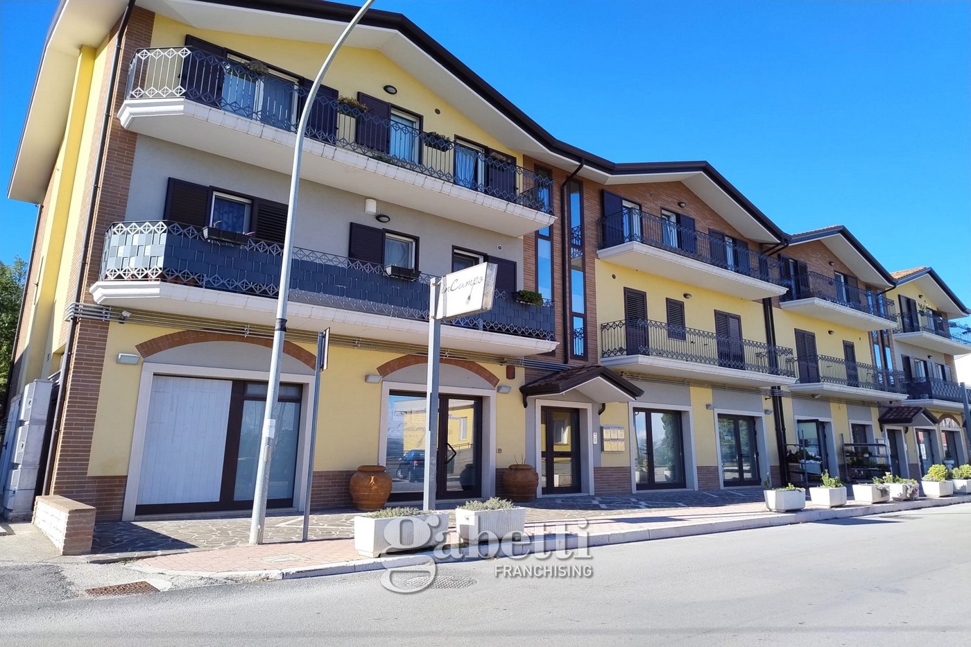 Negozio in affitto a Campodipietra