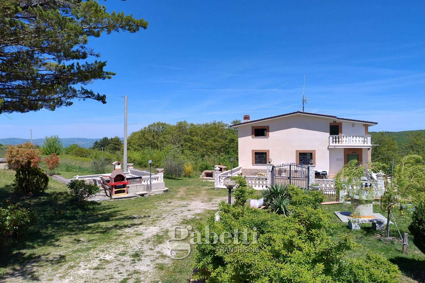 Villa da ristrutturare a Montagano