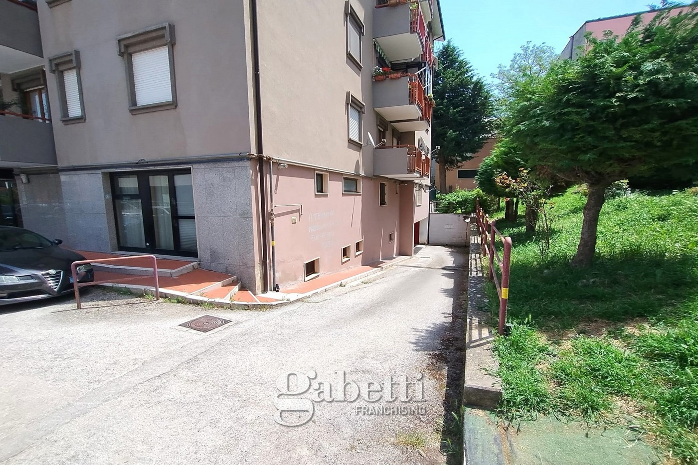 Box/Garage 15mq in vendita a Campobasso
