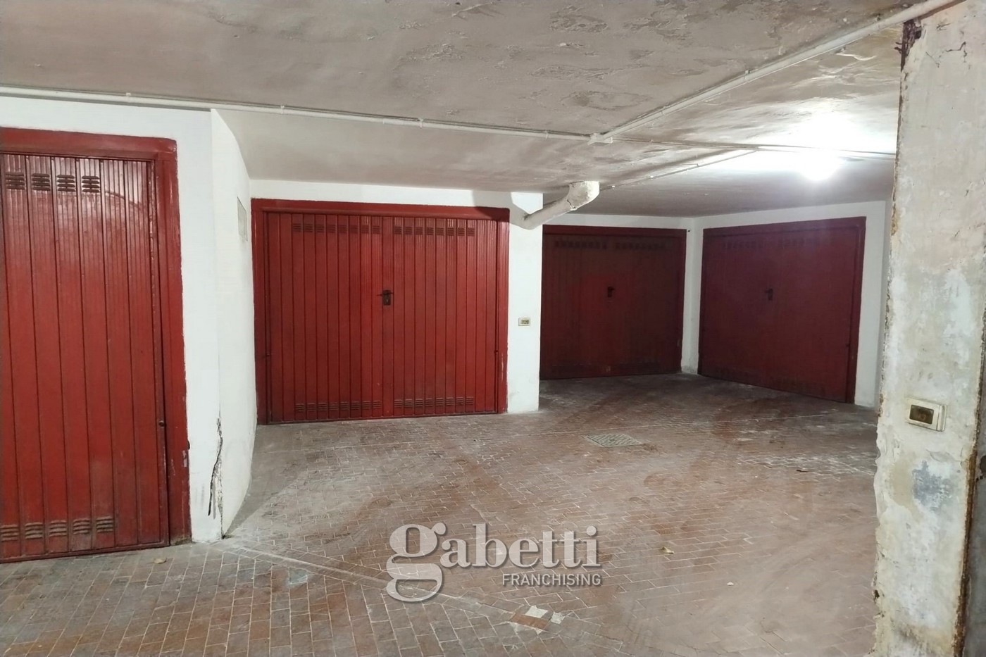 Box/Garage 15mq in vendita a Campobasso