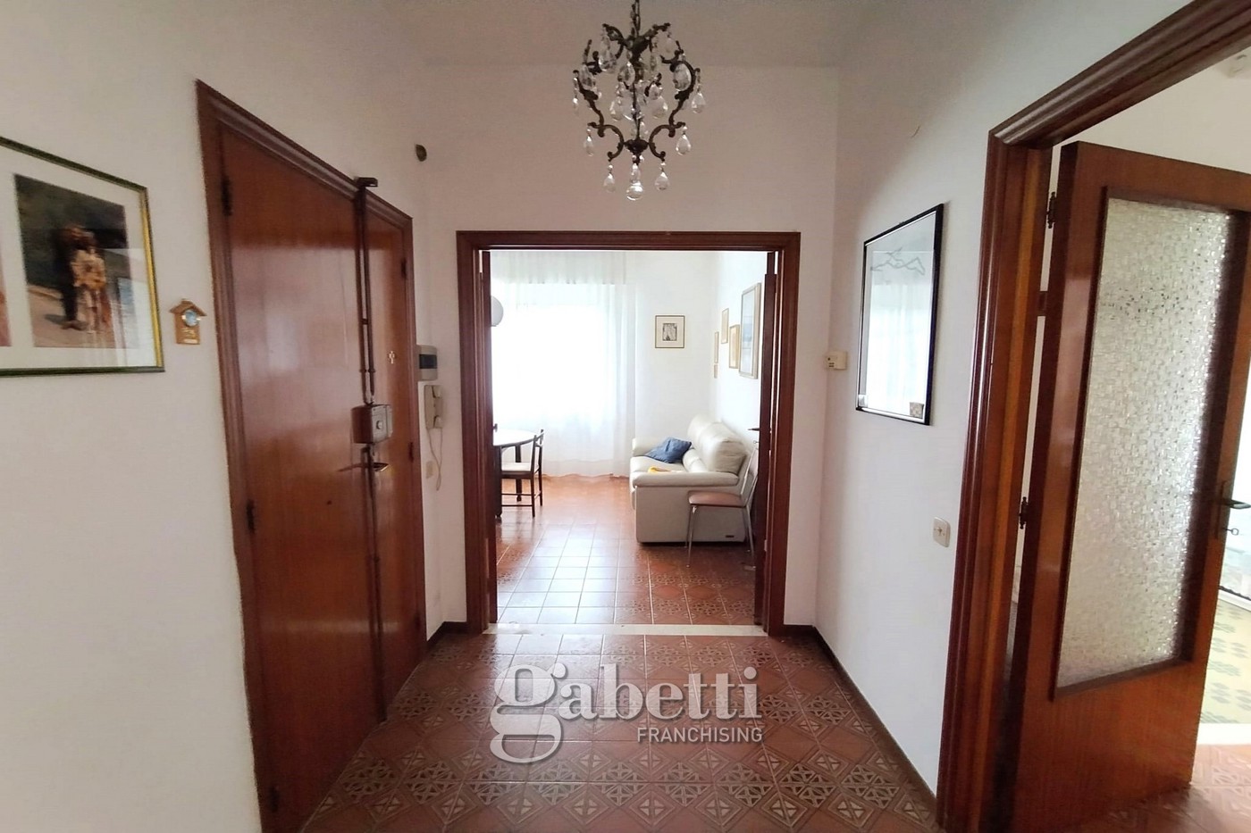 Quadrilocale in vendita a Ancona