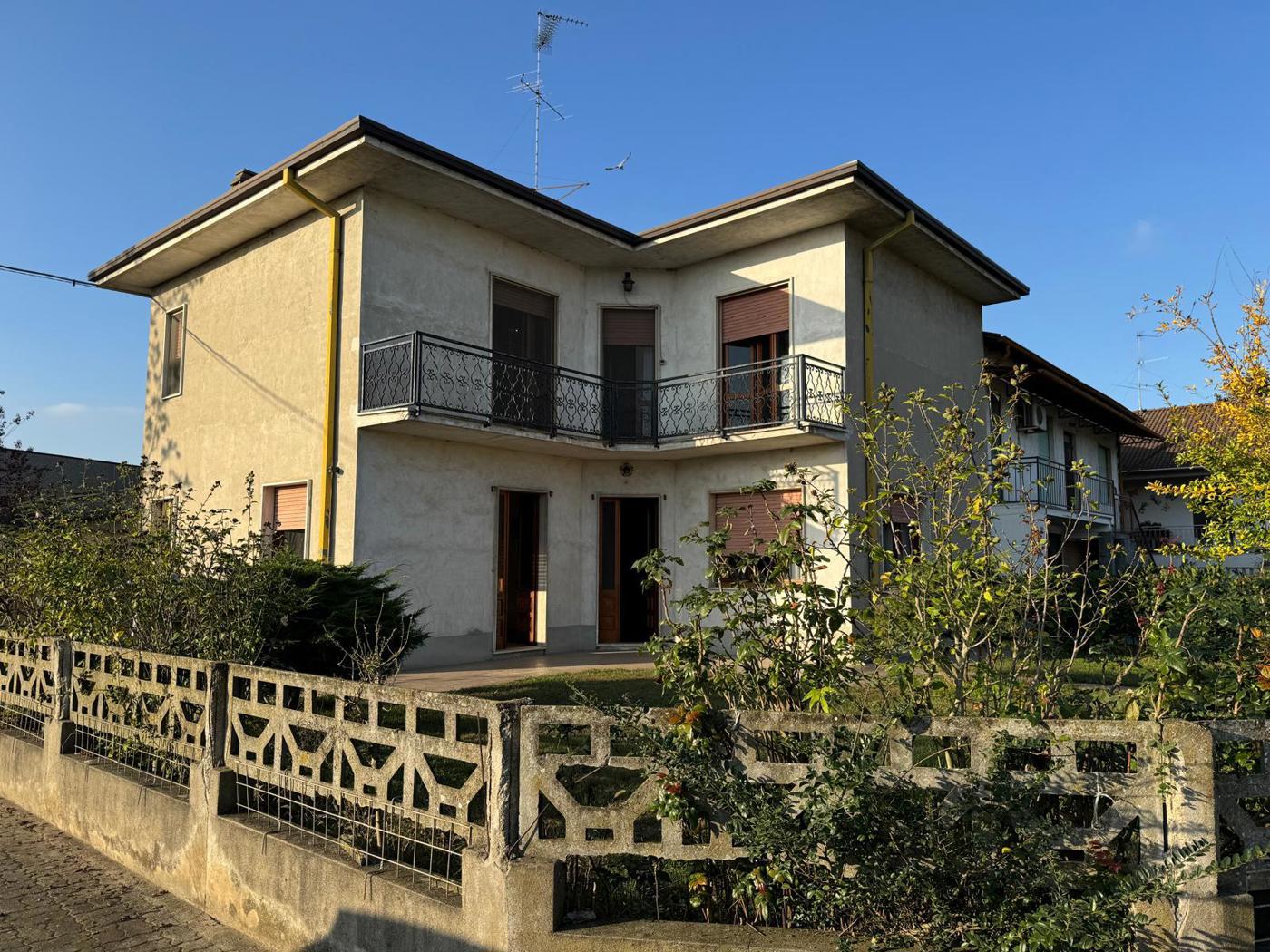 Casa indipendente con giardino a Mortara