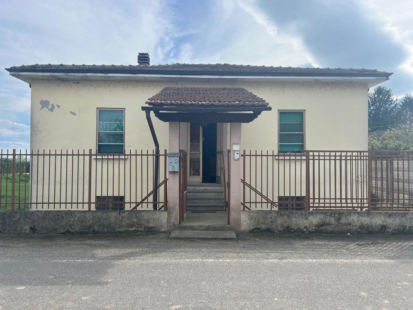 Villa in vendita a Villa Biscossi