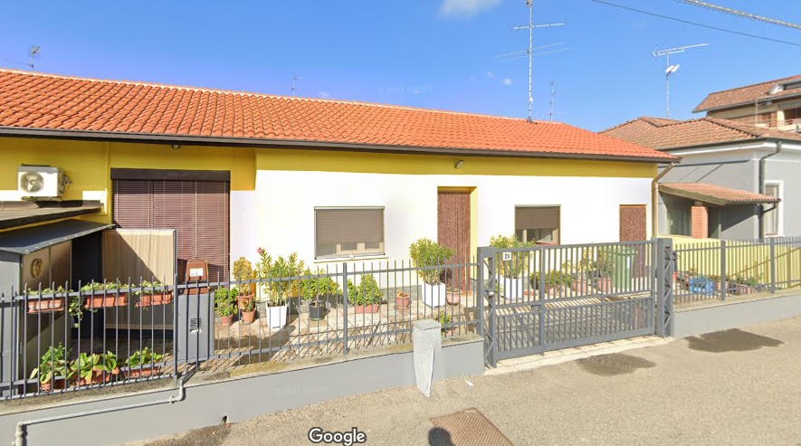 Villa in vendita a Robbio
