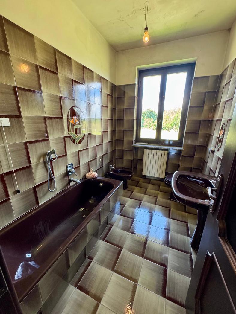 Villa con giardino a Vigevano