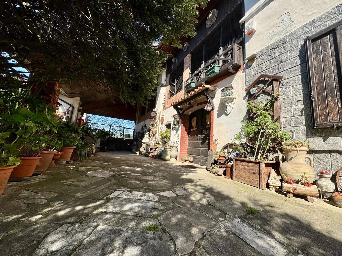 Casa indipendente in vendita a Mortara