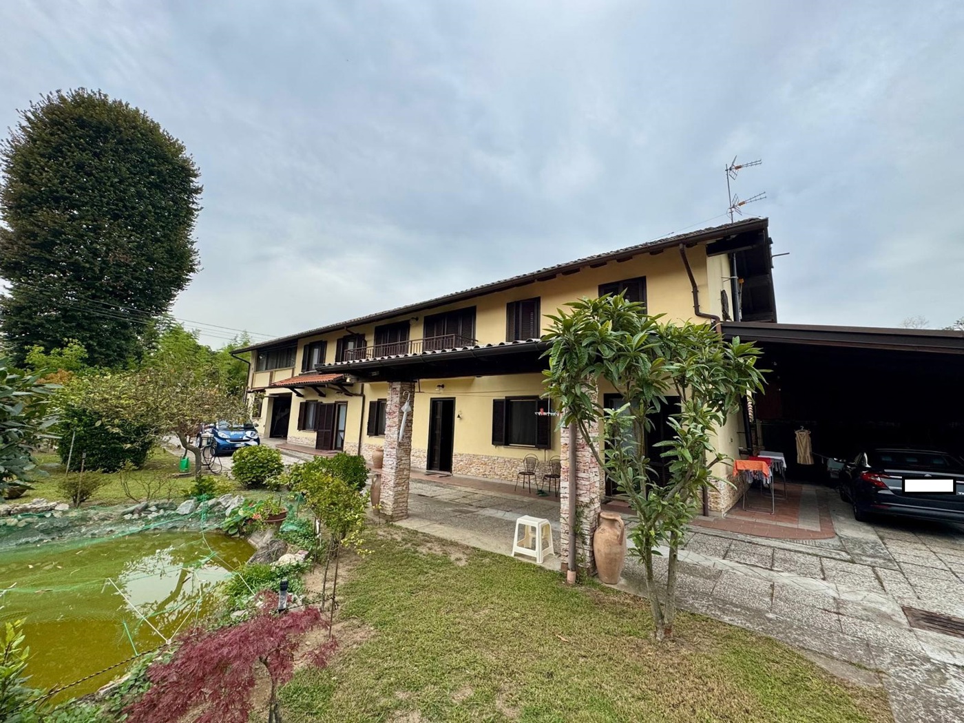 Rustico con giardino a Mortara