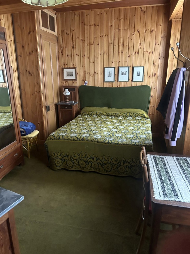 Stabile/Palazzo con box doppio a Brusson