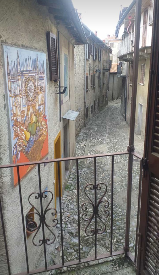 Trilocale in vendita a Casalzuigno