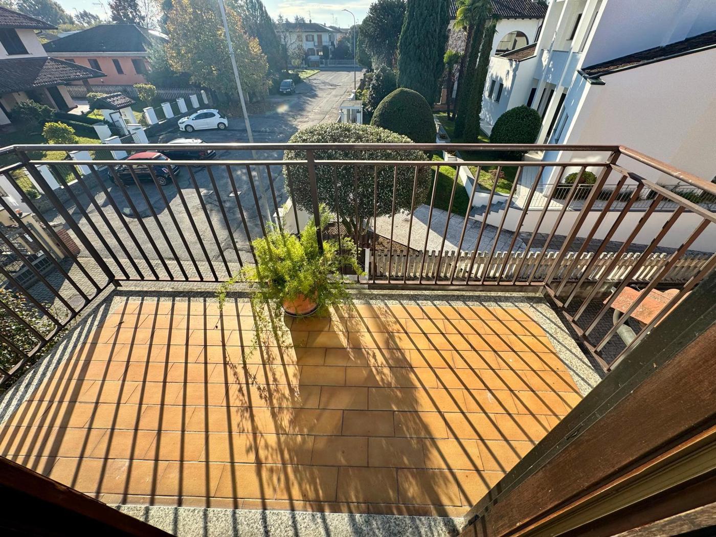 Villa con giardino a Mortara