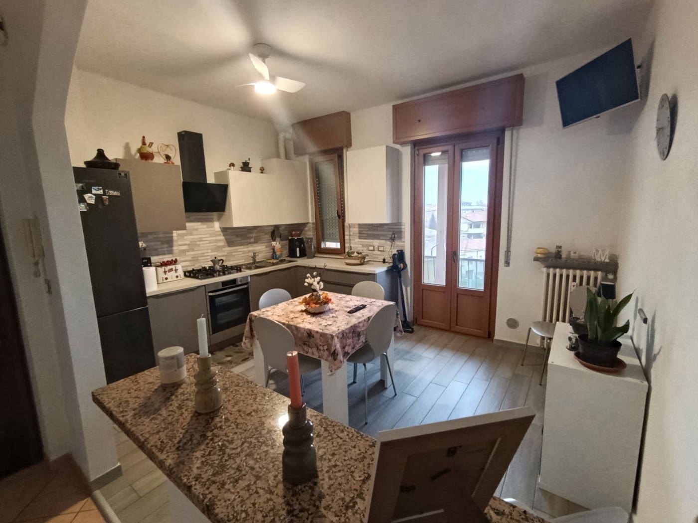 Trilocale arredato in affitto a Vigevano