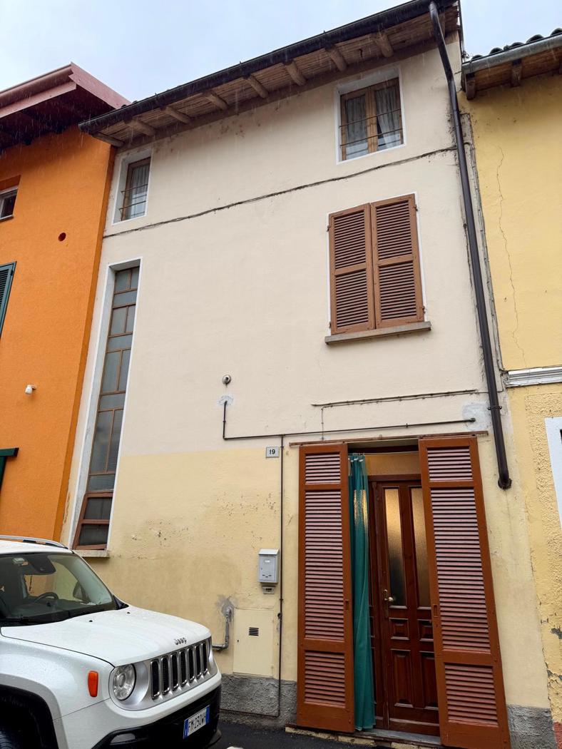 Casa indipendente in vendita a Mortara