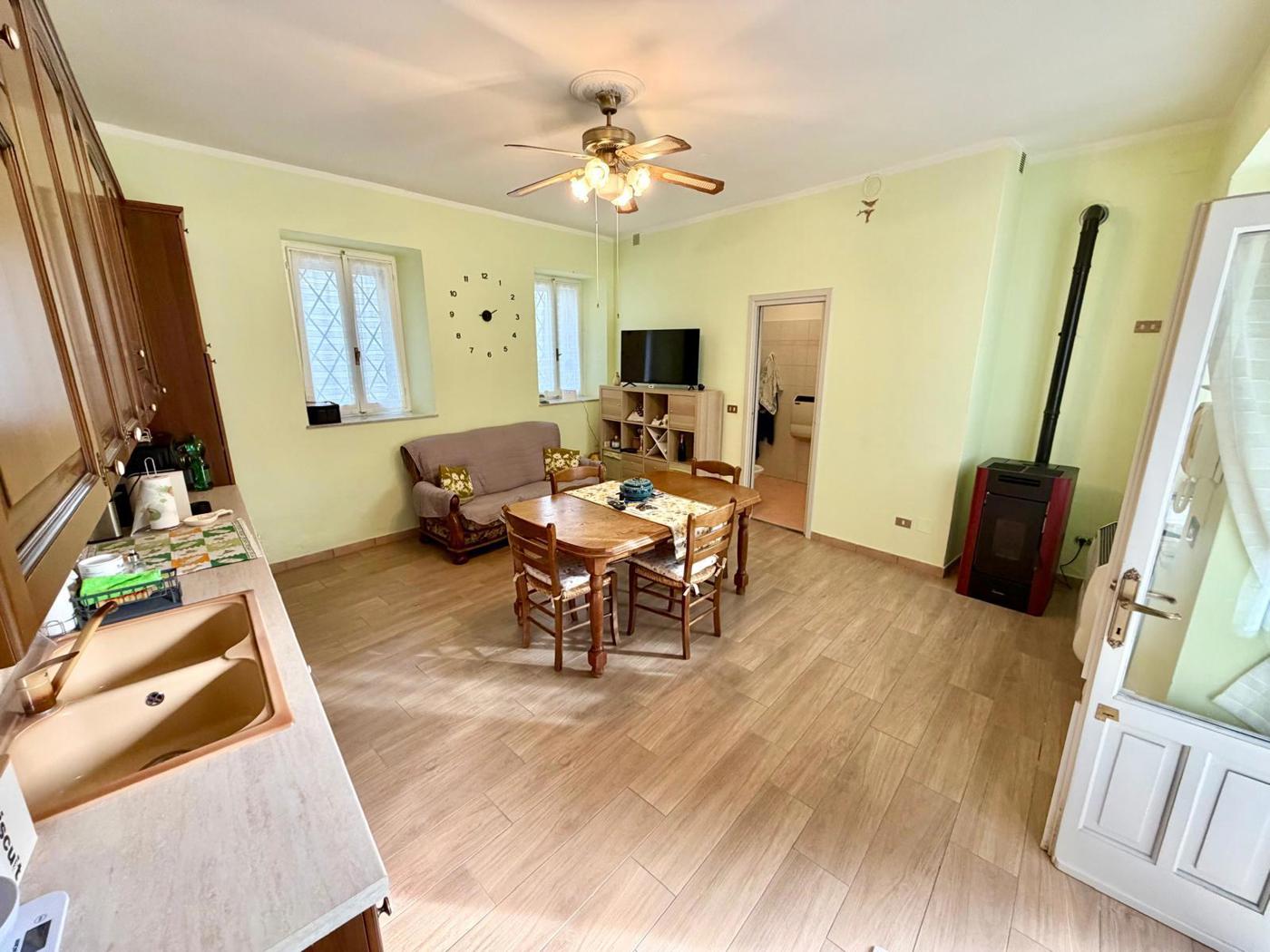 Rustico con giardino a Sartirana Lomellina