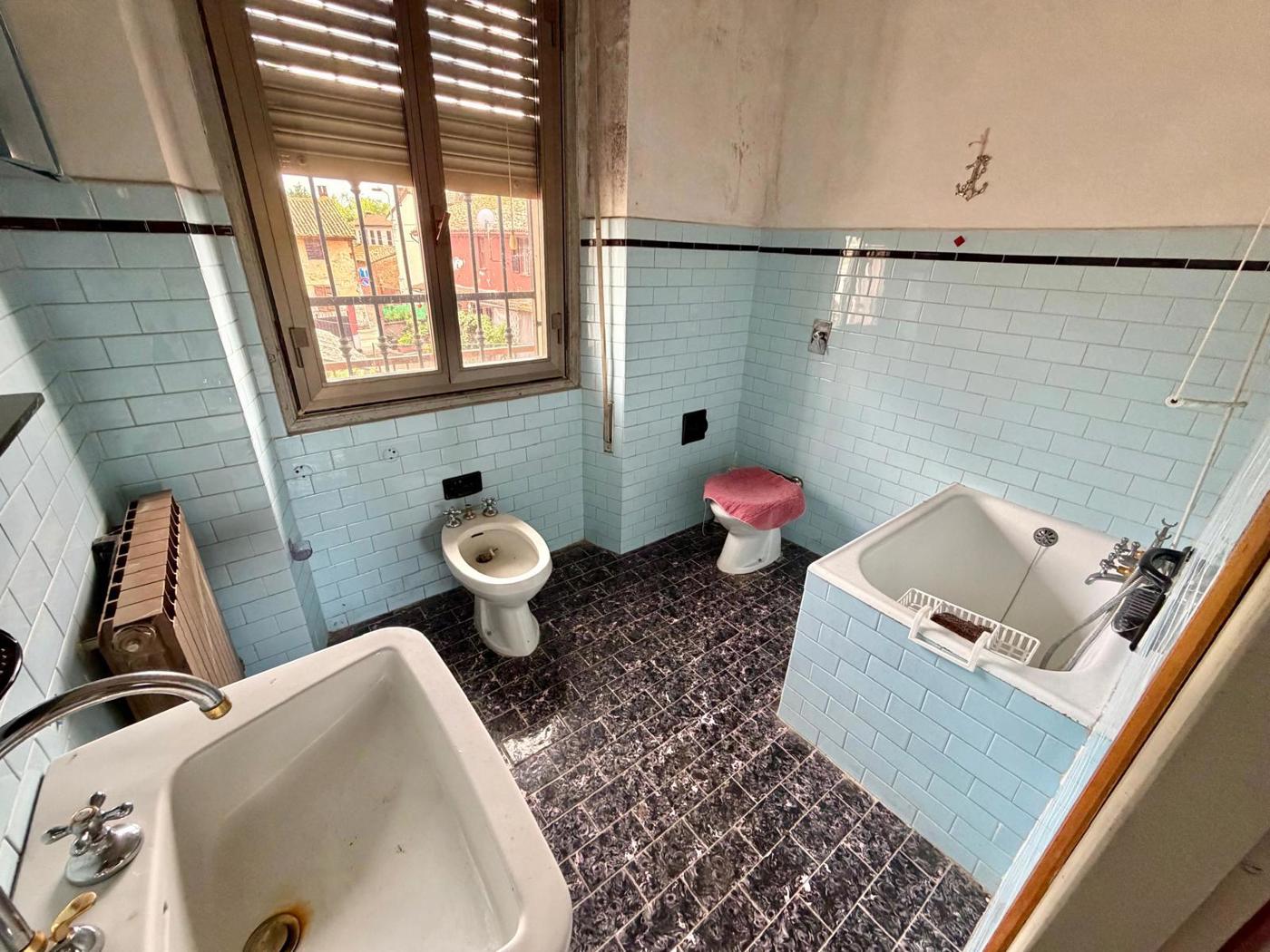 Casa indipendente con giardino a Mortara