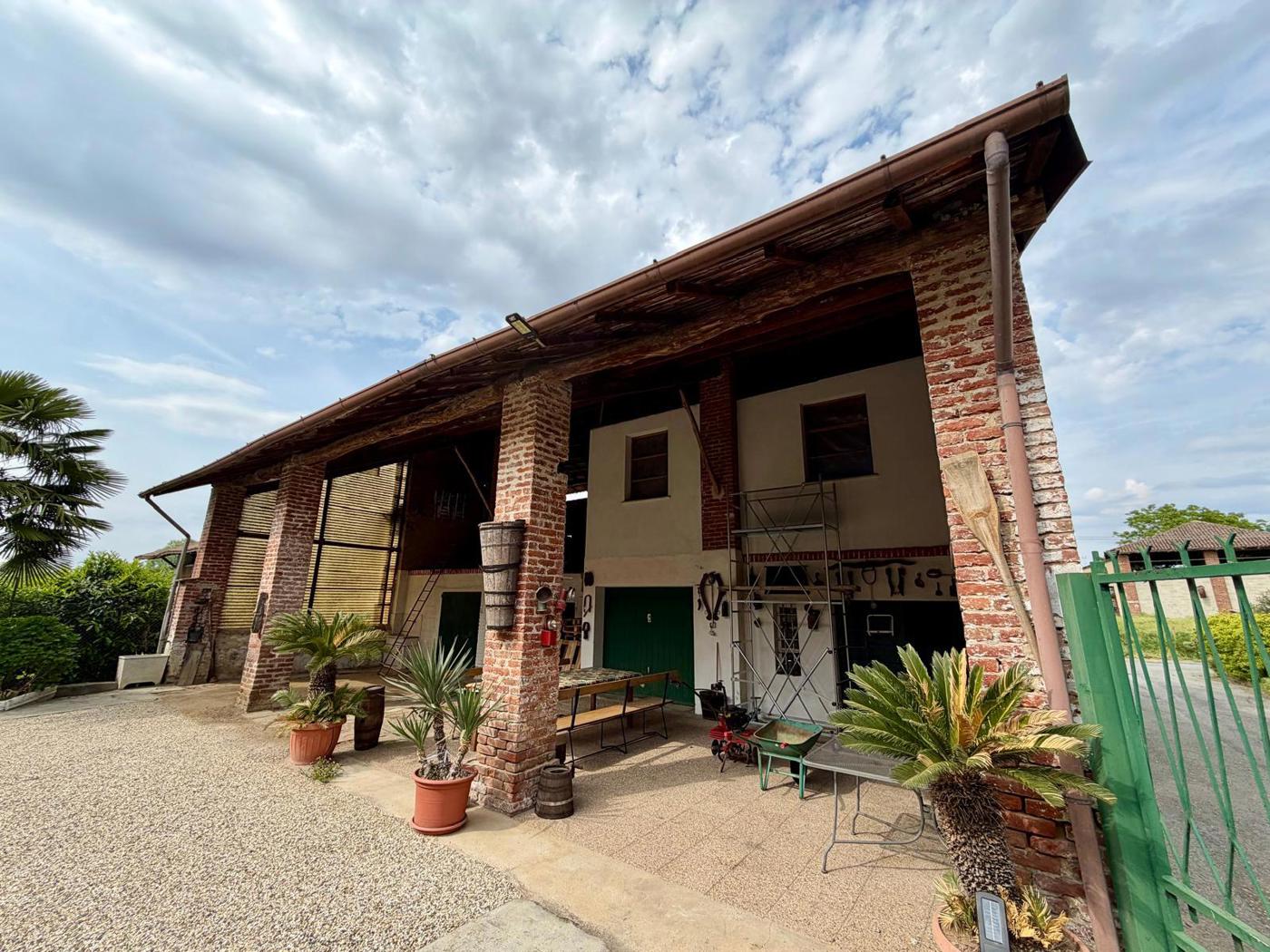 Casa indipendente in vendita a Mortara
