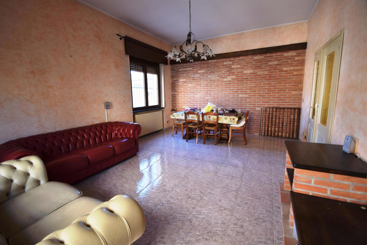 Villa in vendita a Mortara