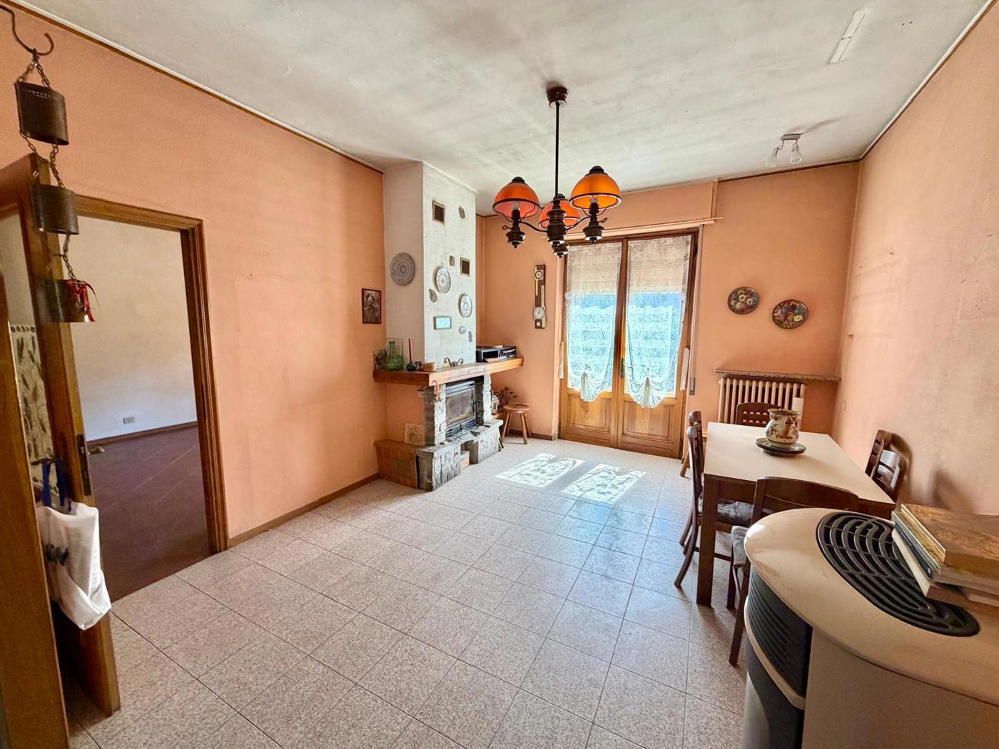 Casa indipendente da ristrutturare a Mortara