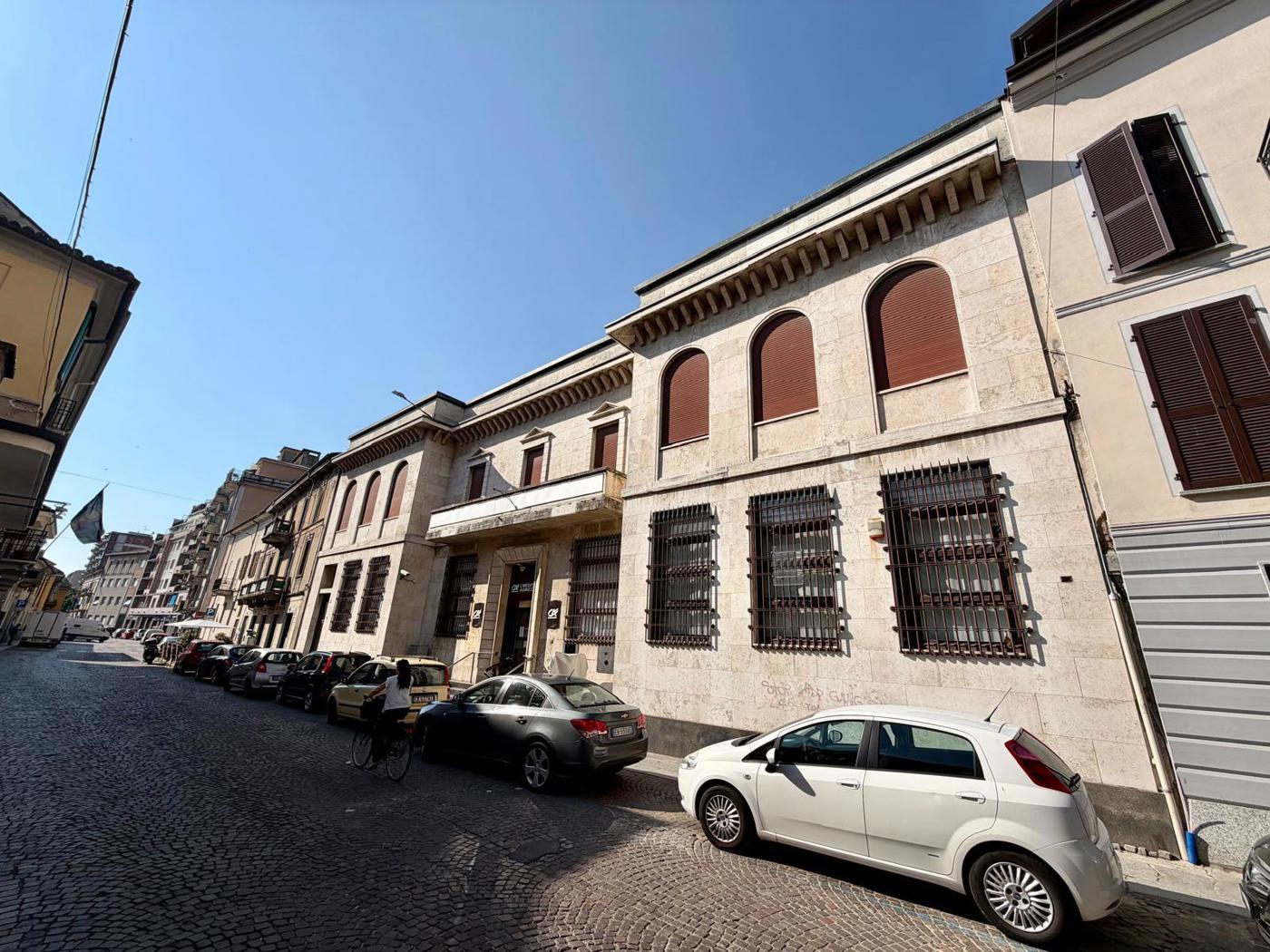 Ufficio in vendita a Mortara