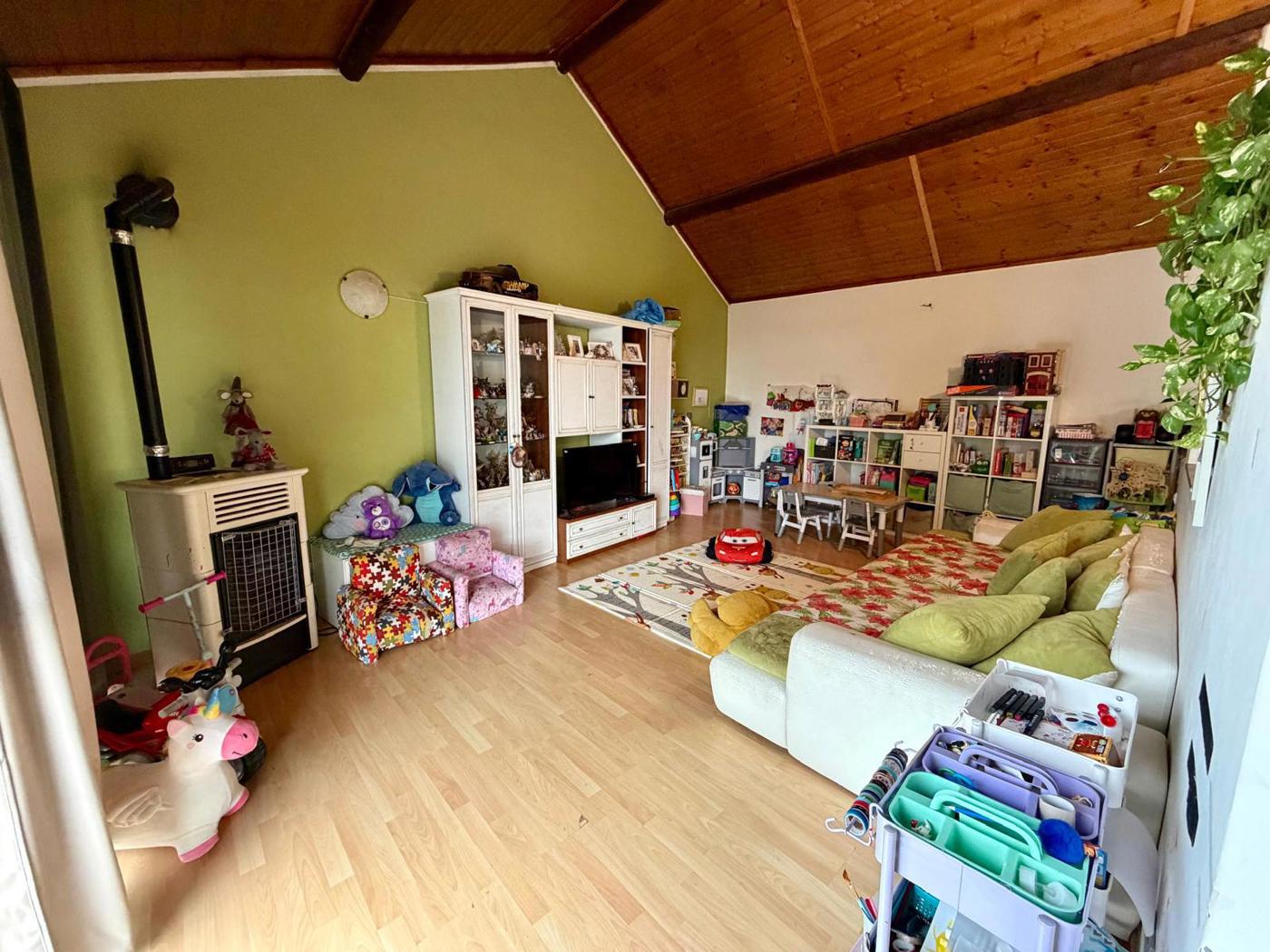 Casa indipendente in vendita a Breme