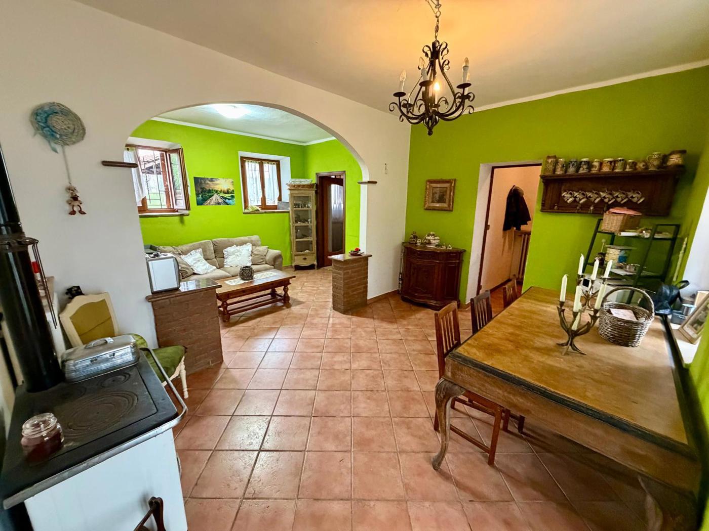 Casa indipendente in vendita a Breme