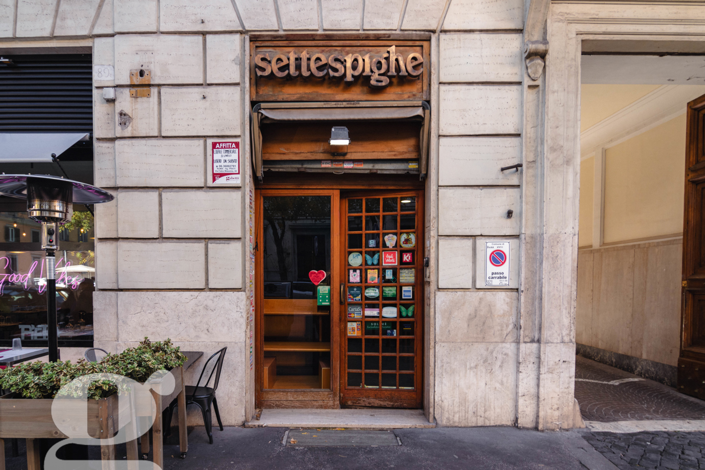 Negozio in affitto a Roma