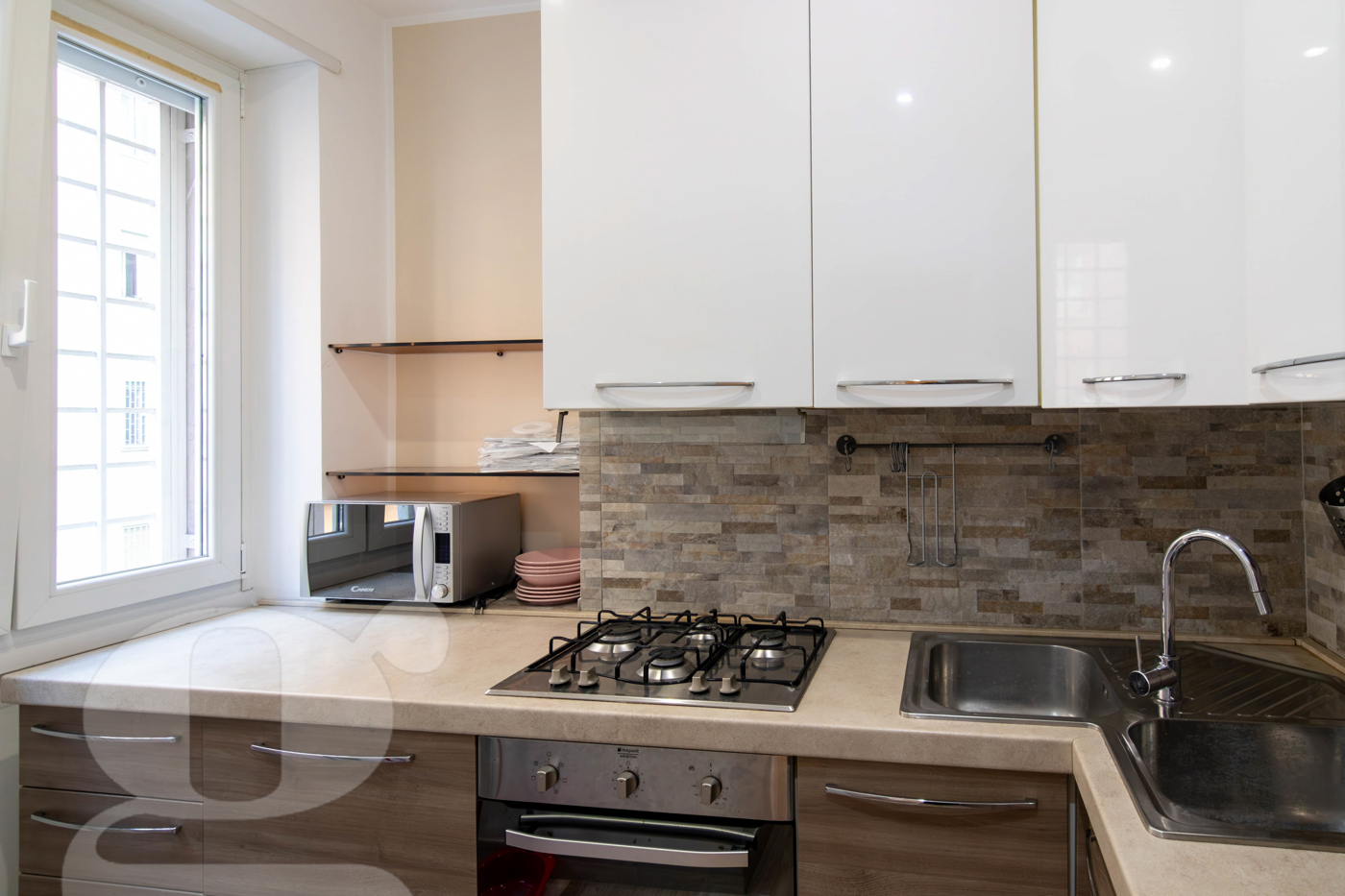 Bilocale arredato in affitto a Roma