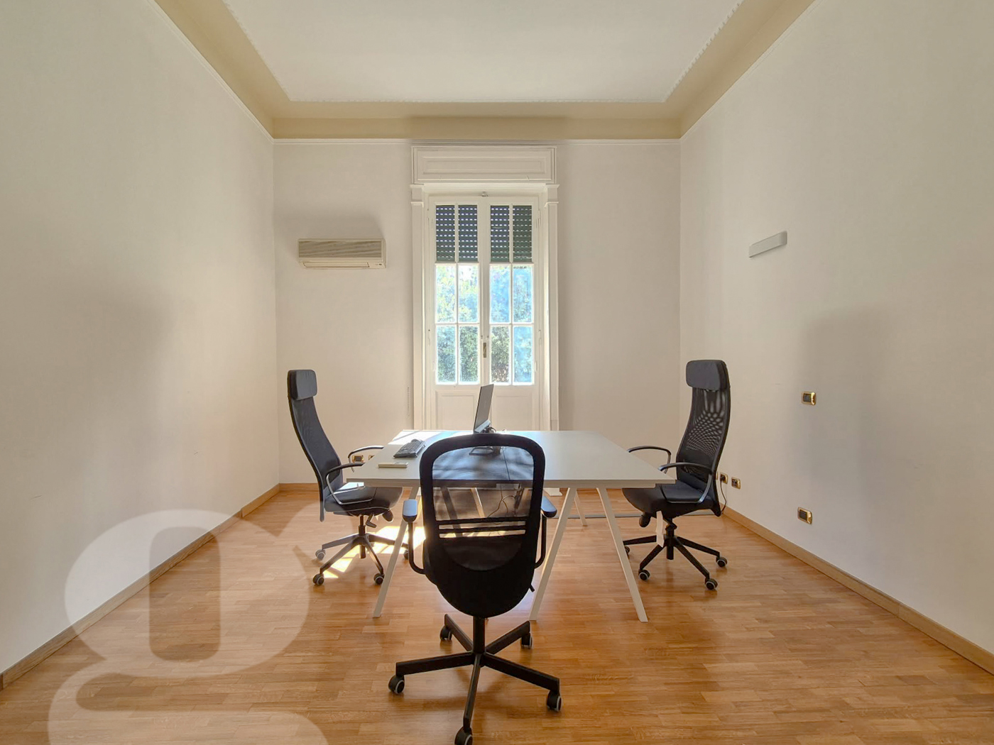 Ufficio ristrutturato a Roma