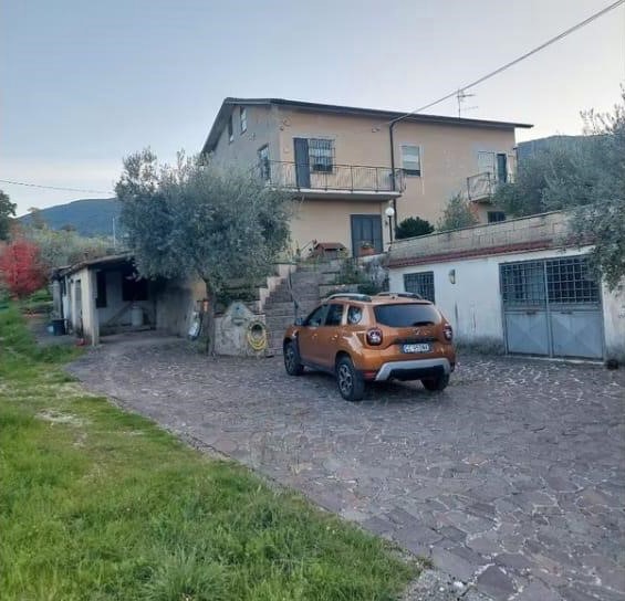 Appartamento in vendita a Toffia