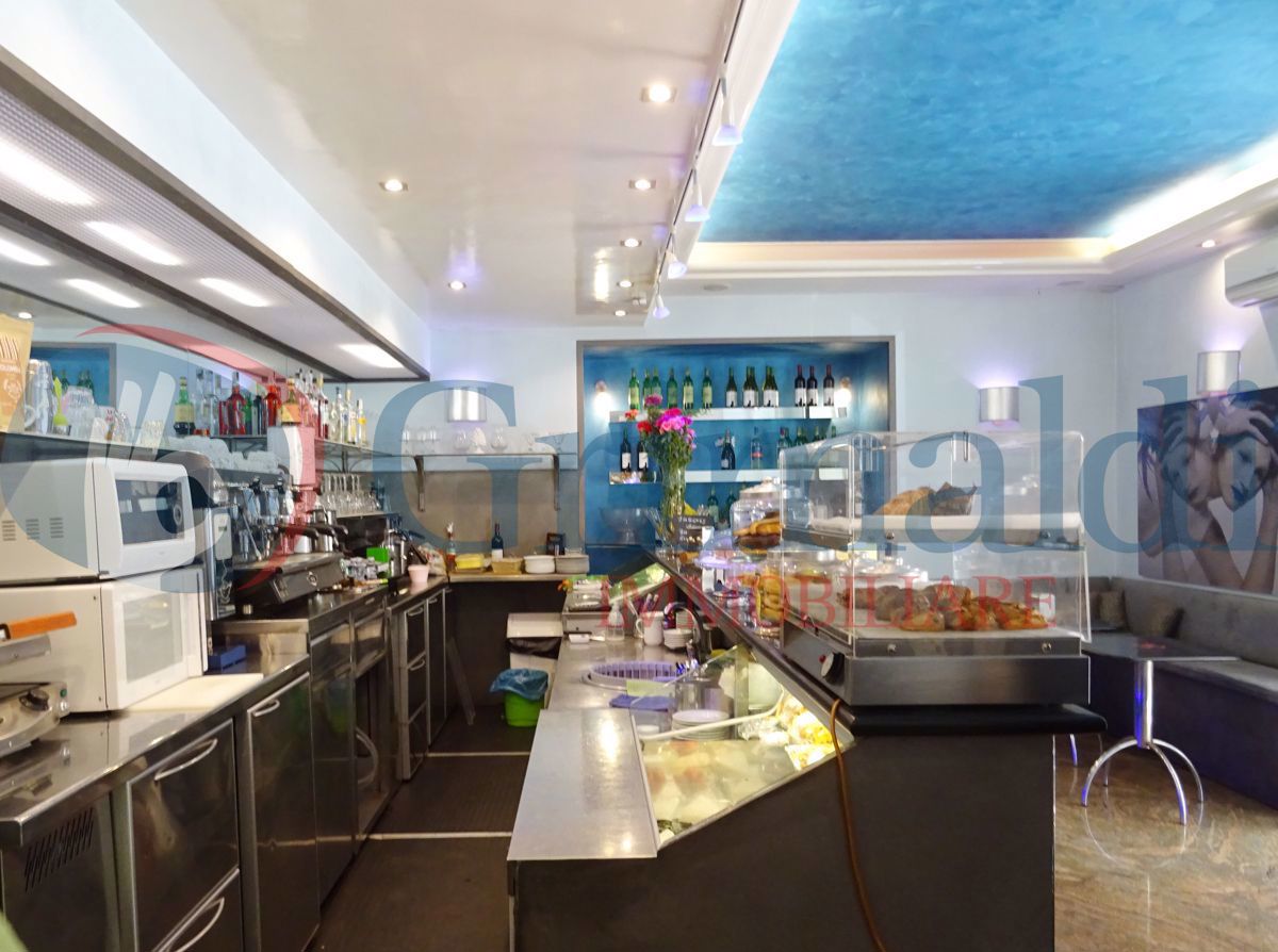 Negozio in vendita a Roma