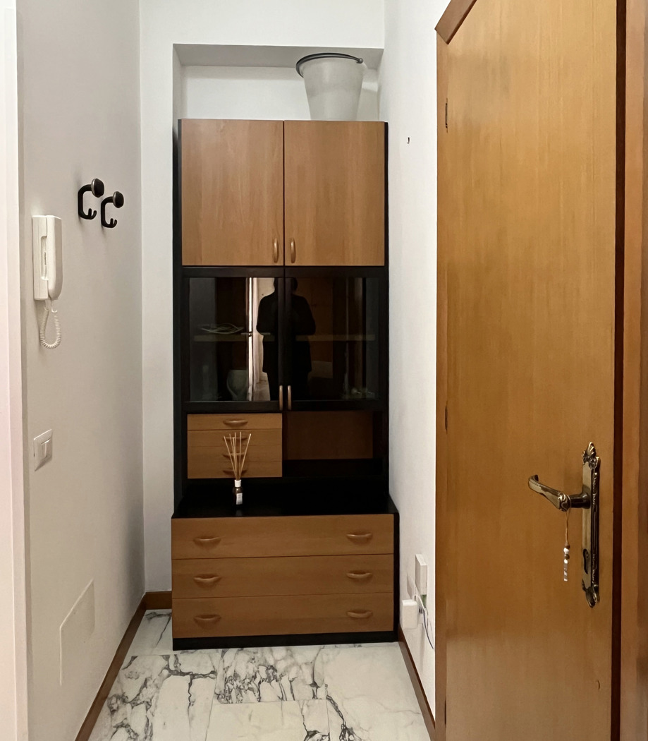 Monolocale arredato in affitto a Roma