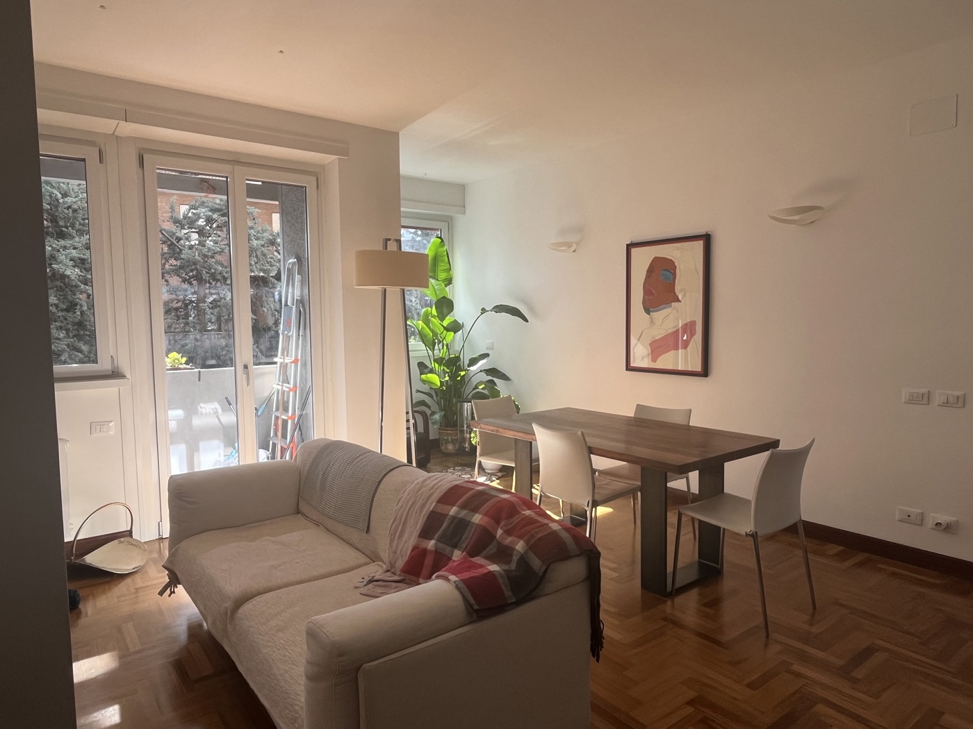 Trilocale arredato in affitto a Roma