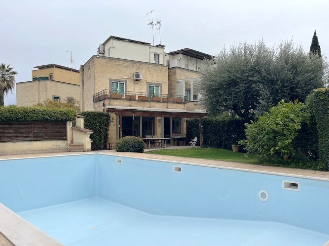 Villa in vendita a Roma