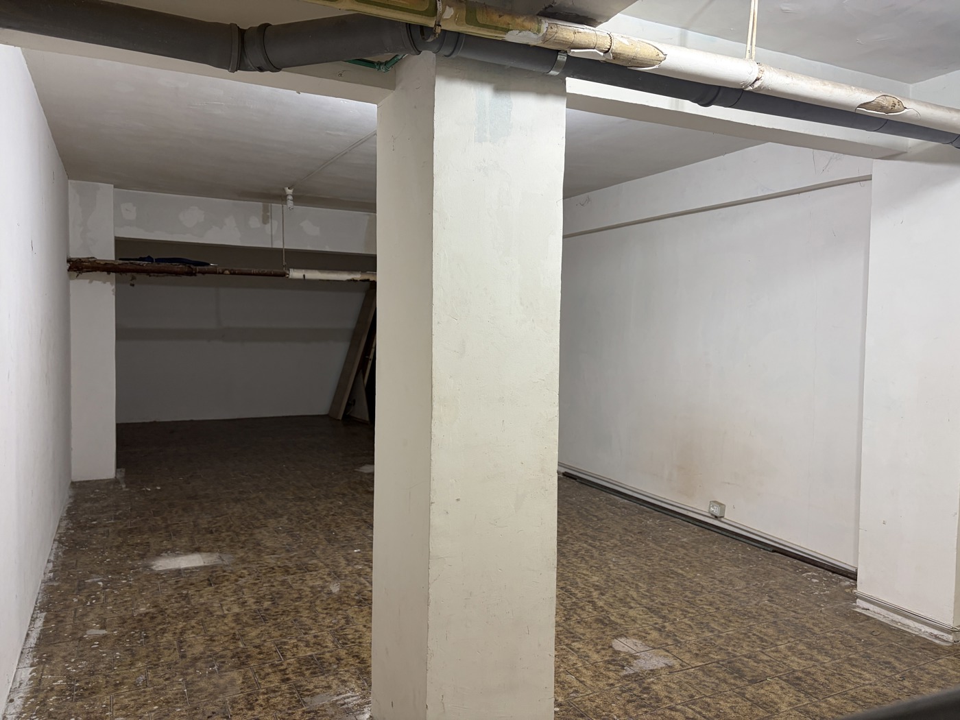 Negozio in affitto a Roma