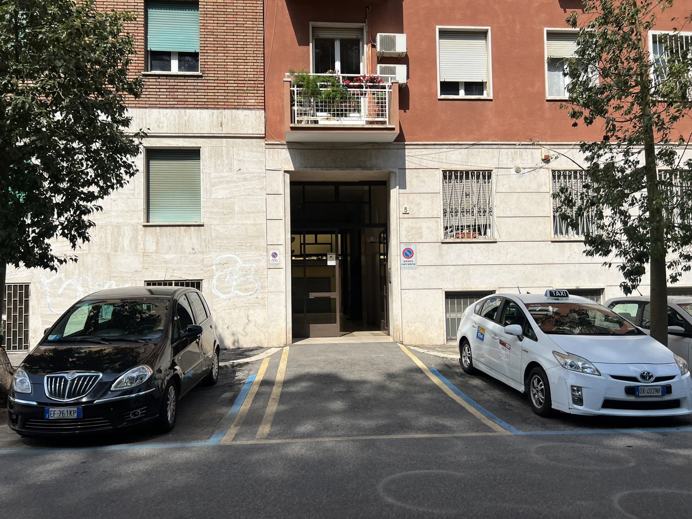 Box/Garage 14mq in affitto a Roma