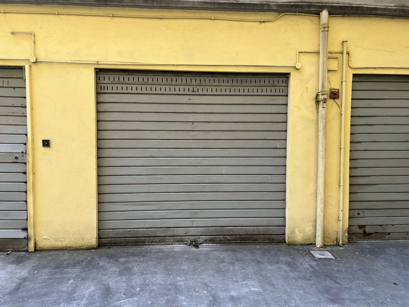 Box/Garage 14mq in affitto a Roma