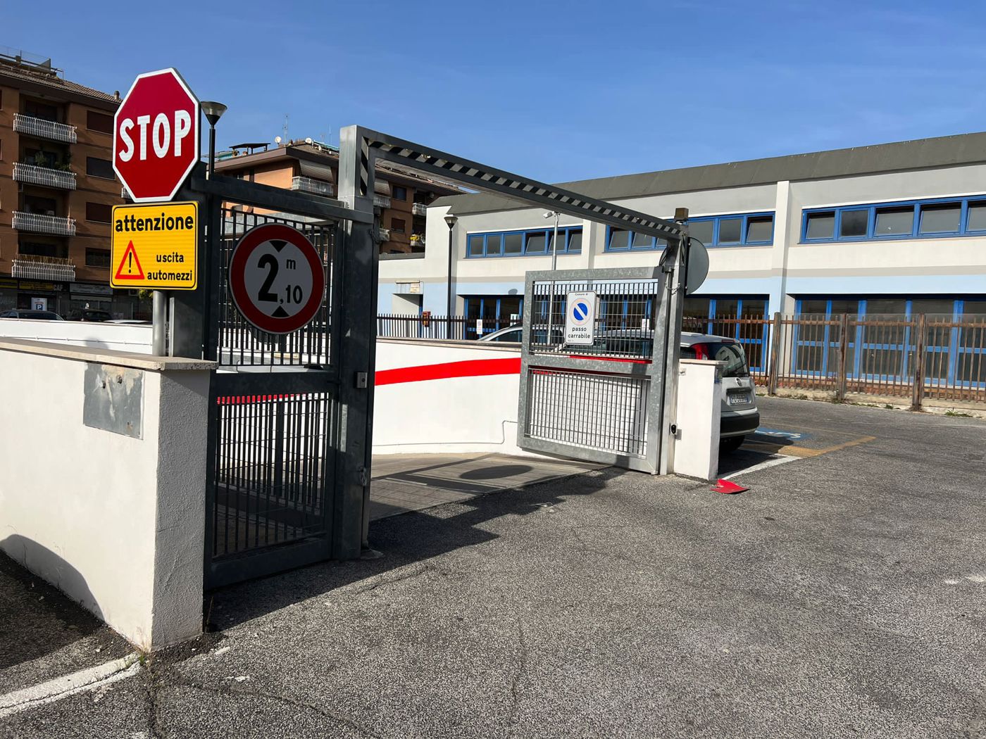 Box/Garage 17mq in affitto a Roma