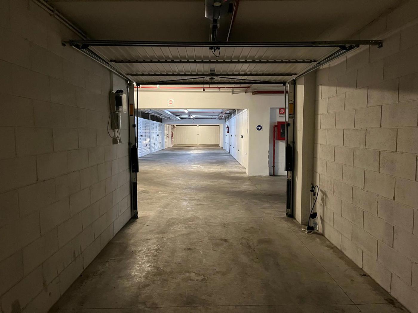 Box/Garage 17mq in affitto a Roma