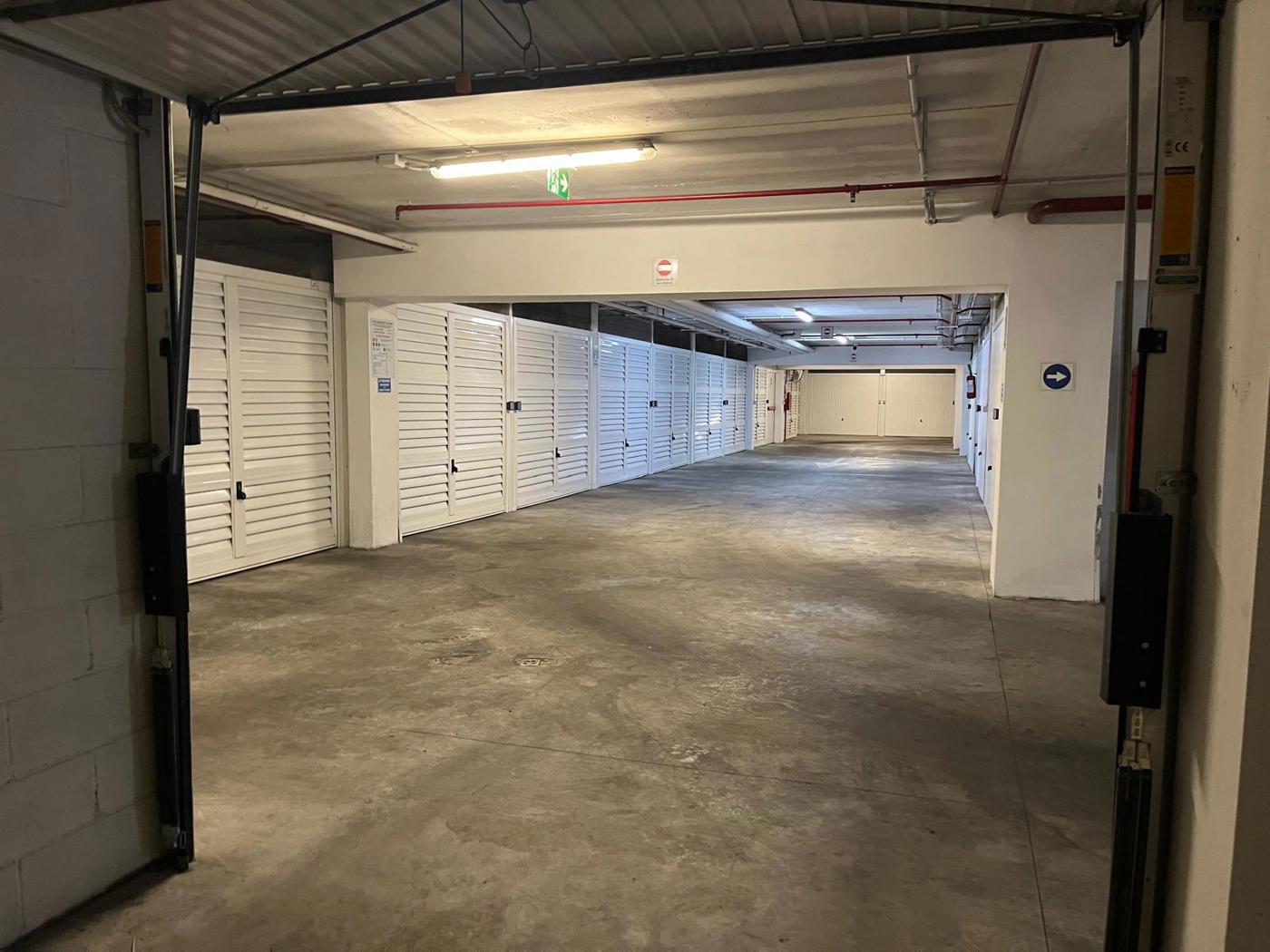 Box/Garage 17mq in affitto a Roma